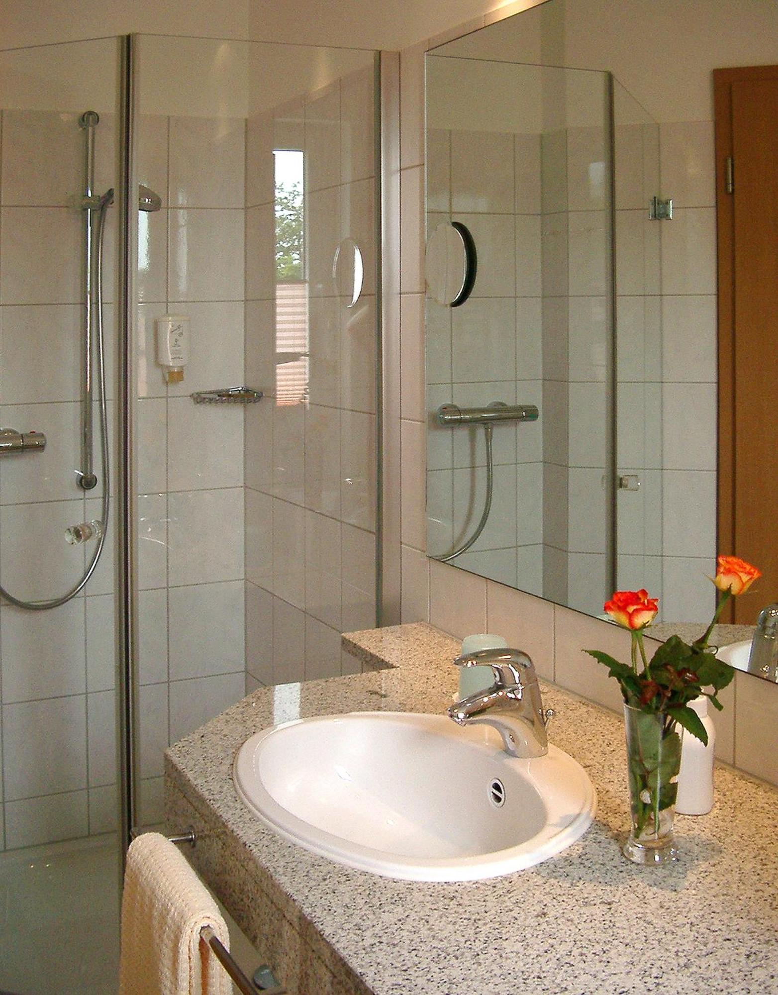 Hotel & Apartments Leugermann Ibbenbüren Стая снимка