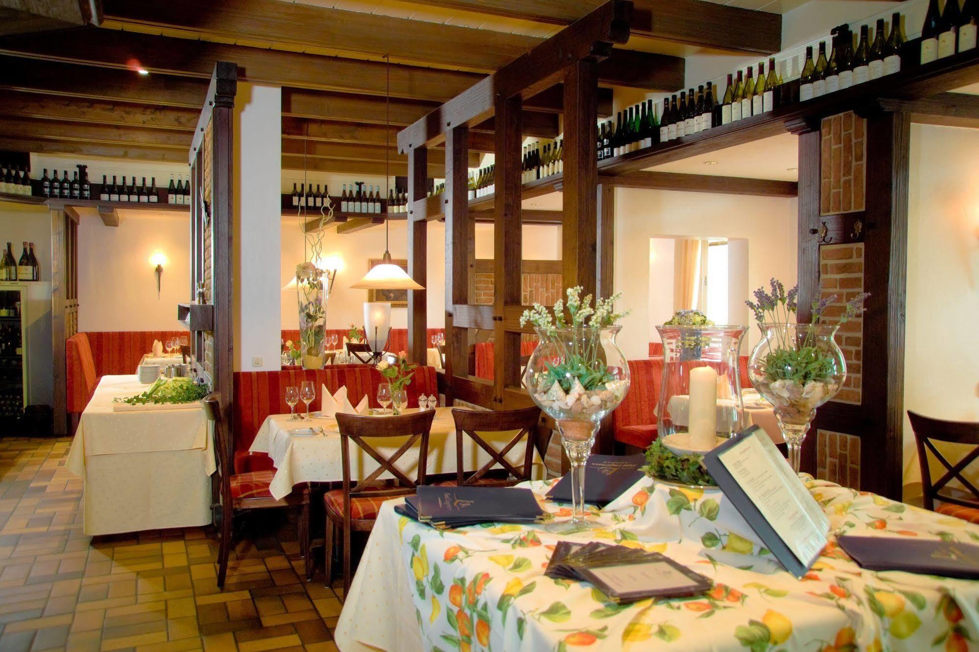 Hotel & Apartments Leugermann Ibbenbüren Екстериор снимка