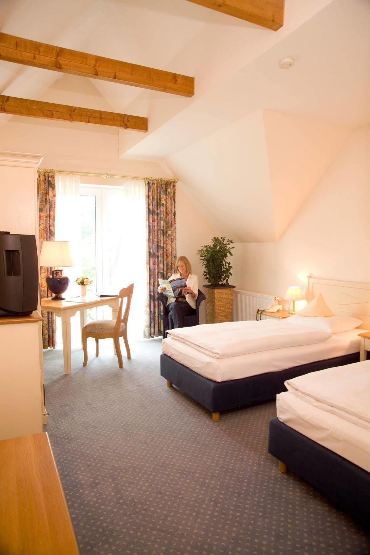 Hotel & Apartments Leugermann Ibbenbüren Екстериор снимка