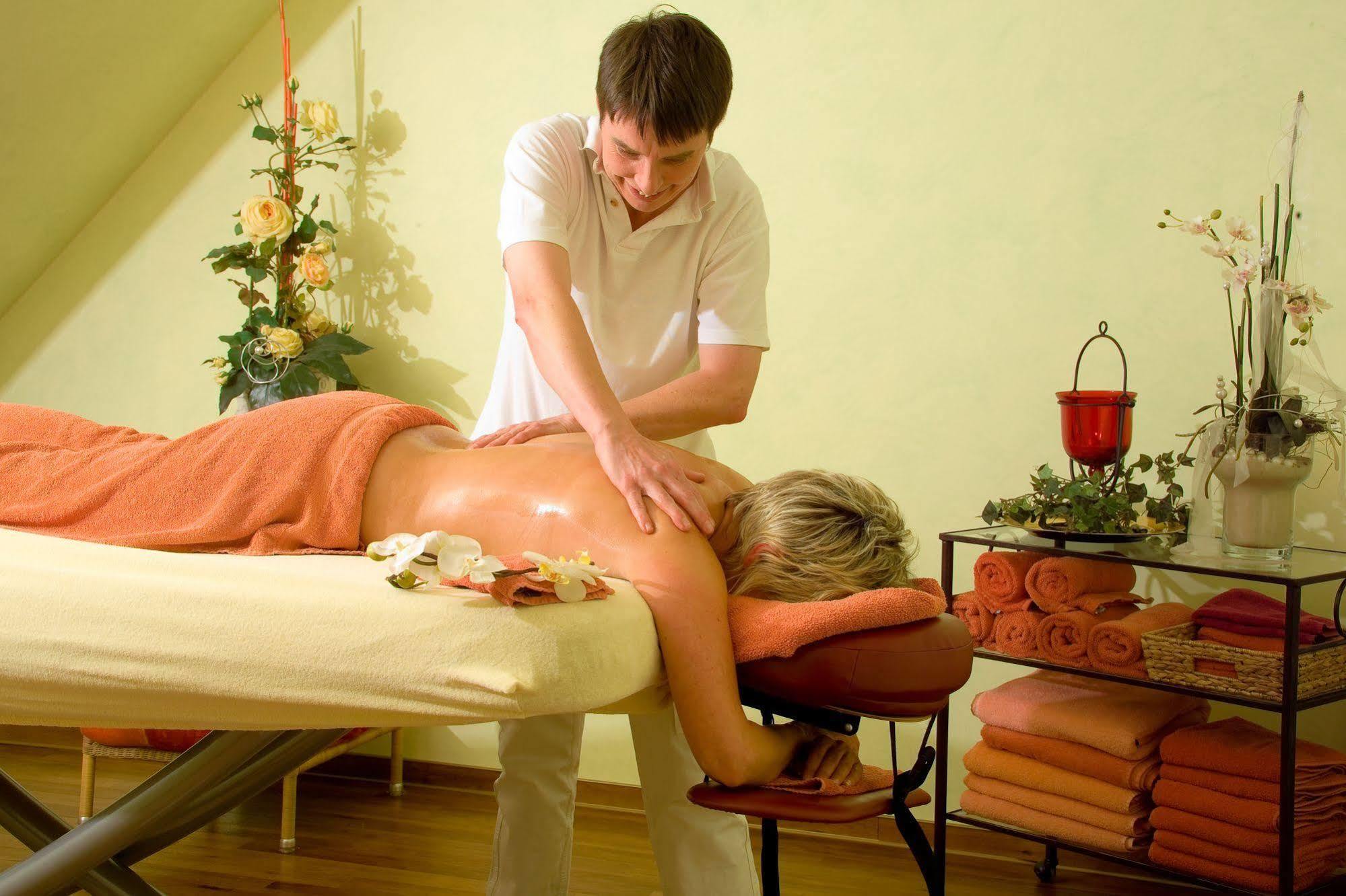 Hotel & Apartments Leugermann Ibbenbüren Екстериор снимка