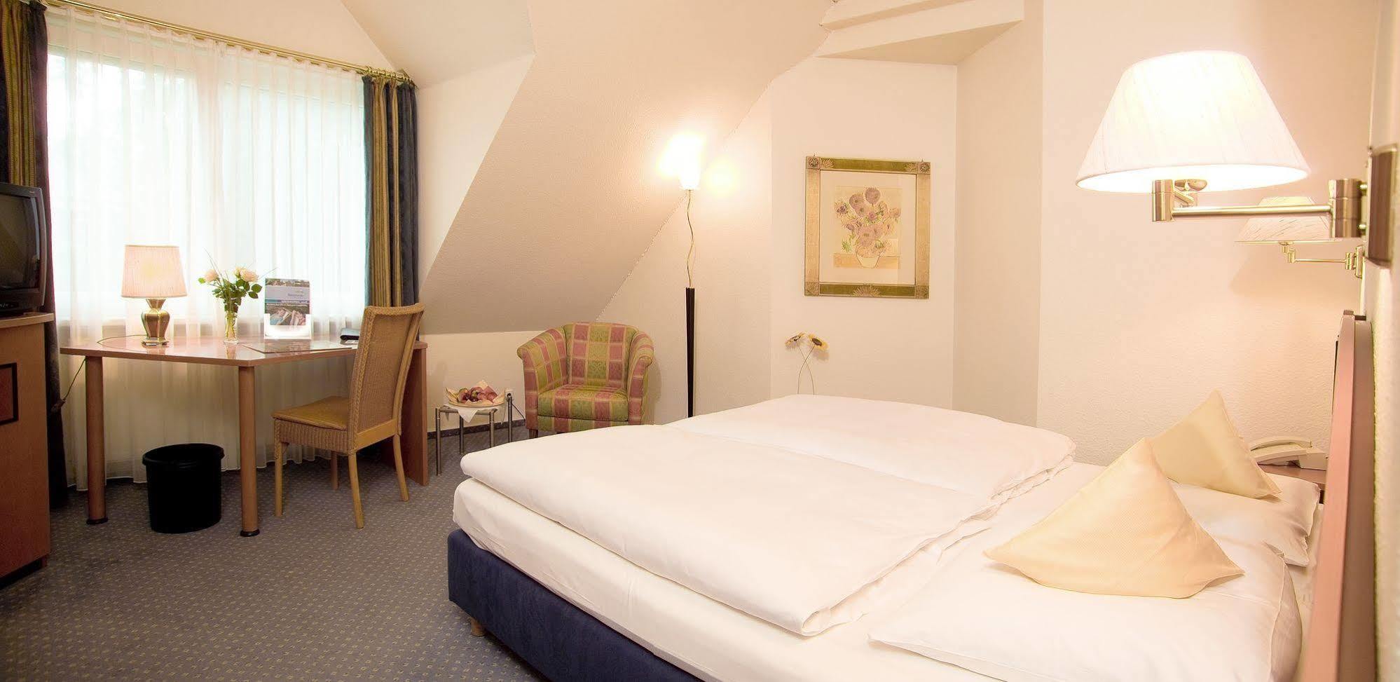 Hotel & Apartments Leugermann Ibbenbüren Екстериор снимка